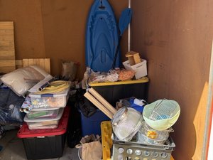 10 x 10 storage unit in Fairfield, CA