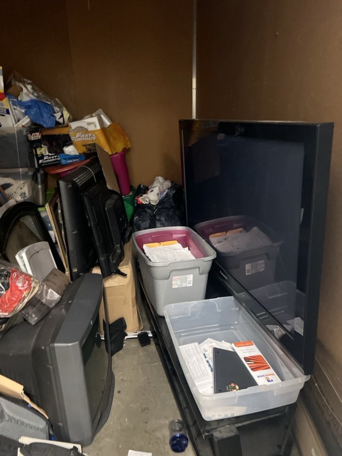 10 x 15 storage unit in Fairfield, CA