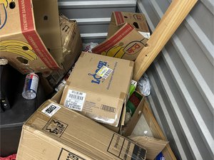 5 x 10 storage unit in Puyallup, WA