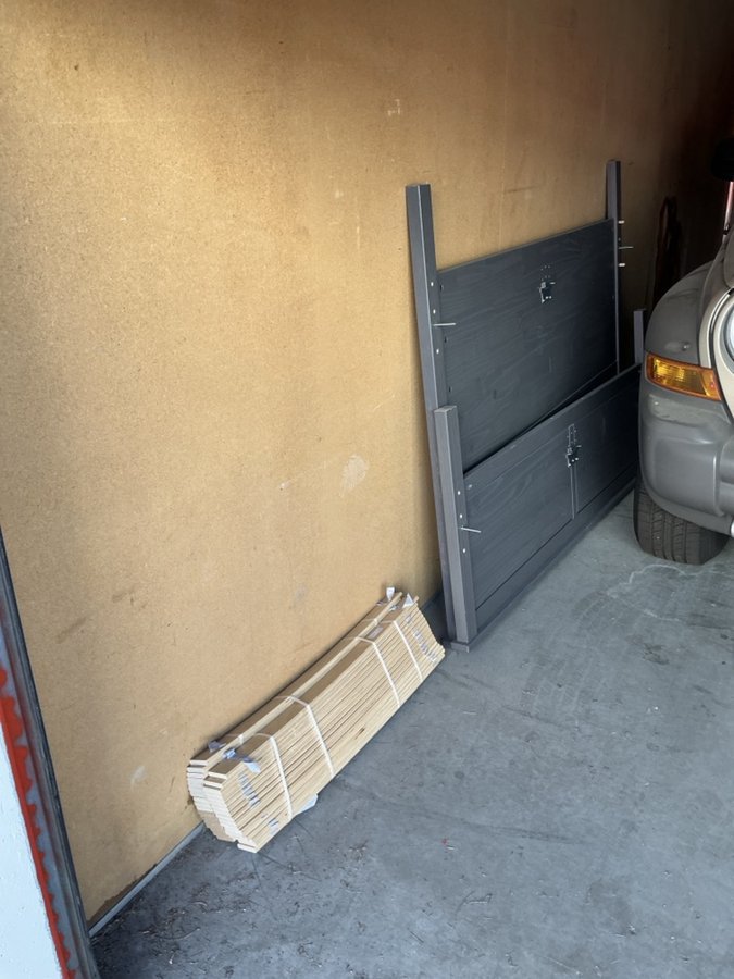 10 x 20 storage unit in Las Vegas, NV