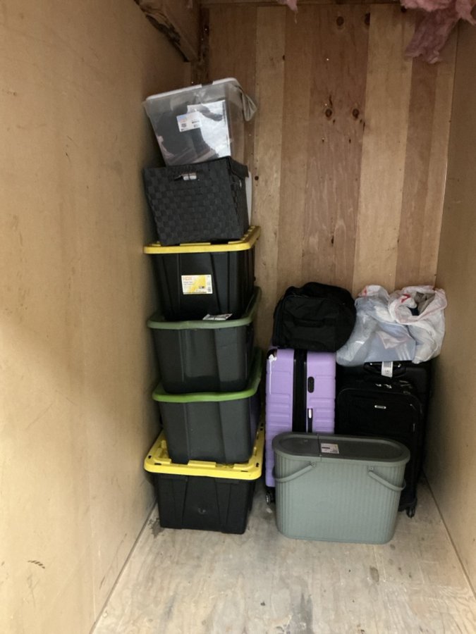 5 x 10 storage unit in Las Vegas, NV