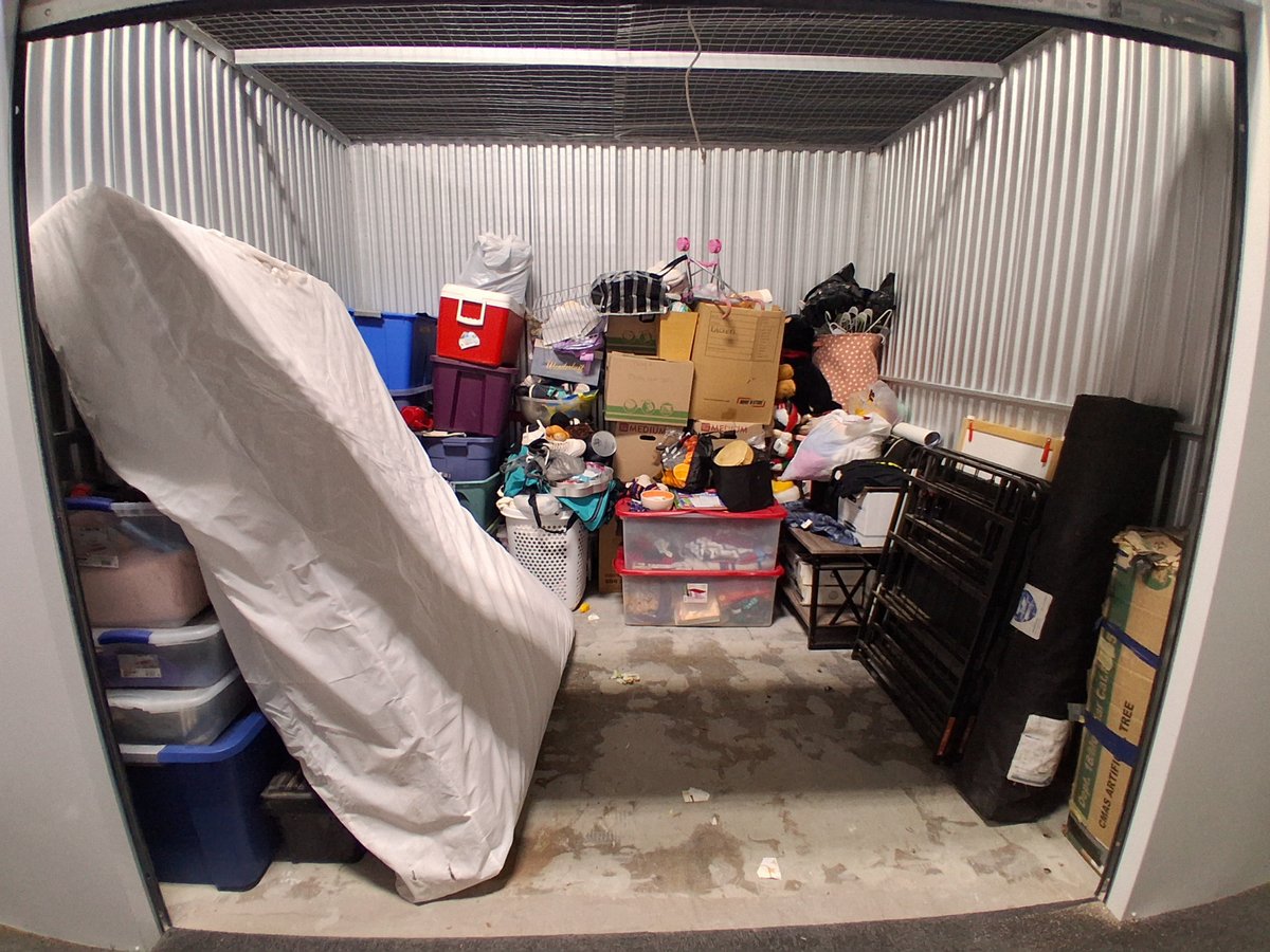 10 x 16 storage unit in Phoenix, AZ
