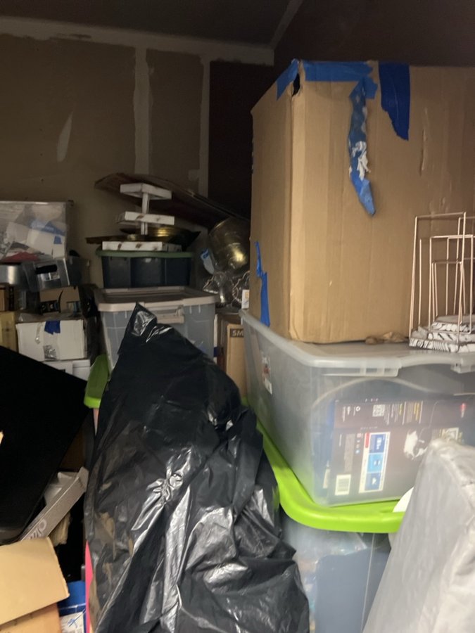 10 x 10 storage unit in Fairfield, CA
