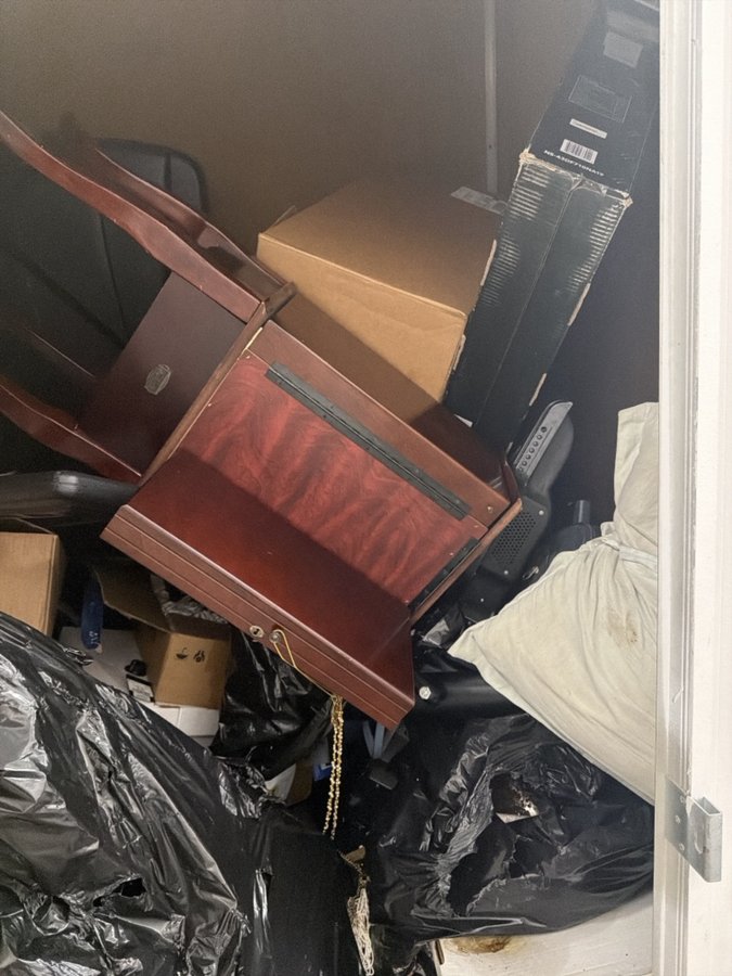 5 x 5 storage unit in Fairfield, CA