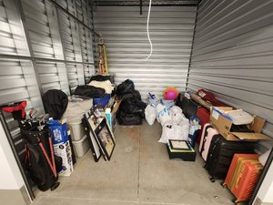 10 x 10 storage unit in Scottsdale, AZ
