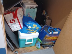 4 x 6 storage unit in Honolulu, HI