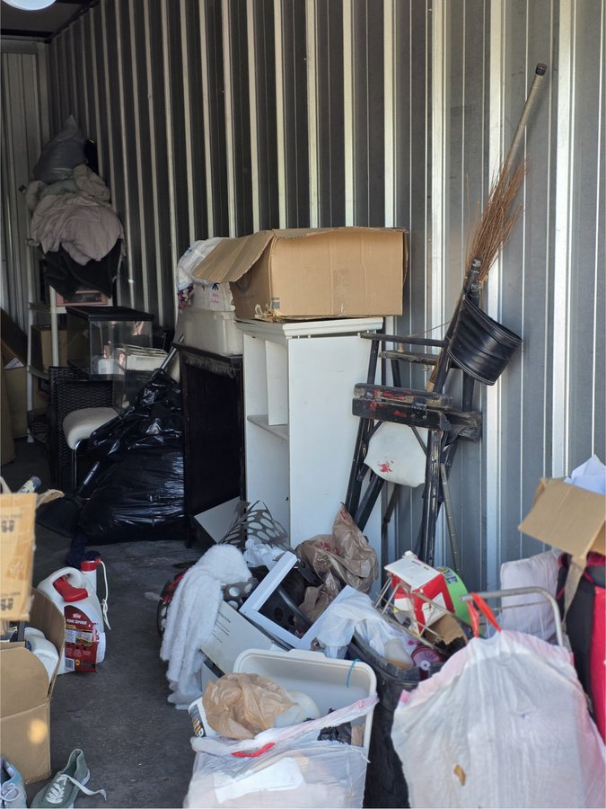 10 x 25 storage unit in Tucson, AZ