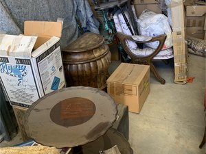 12 x 25 storage unit in Oak View, CA