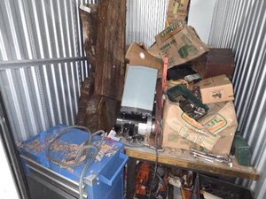 5 x 10 storage unit in Sacramento, CA