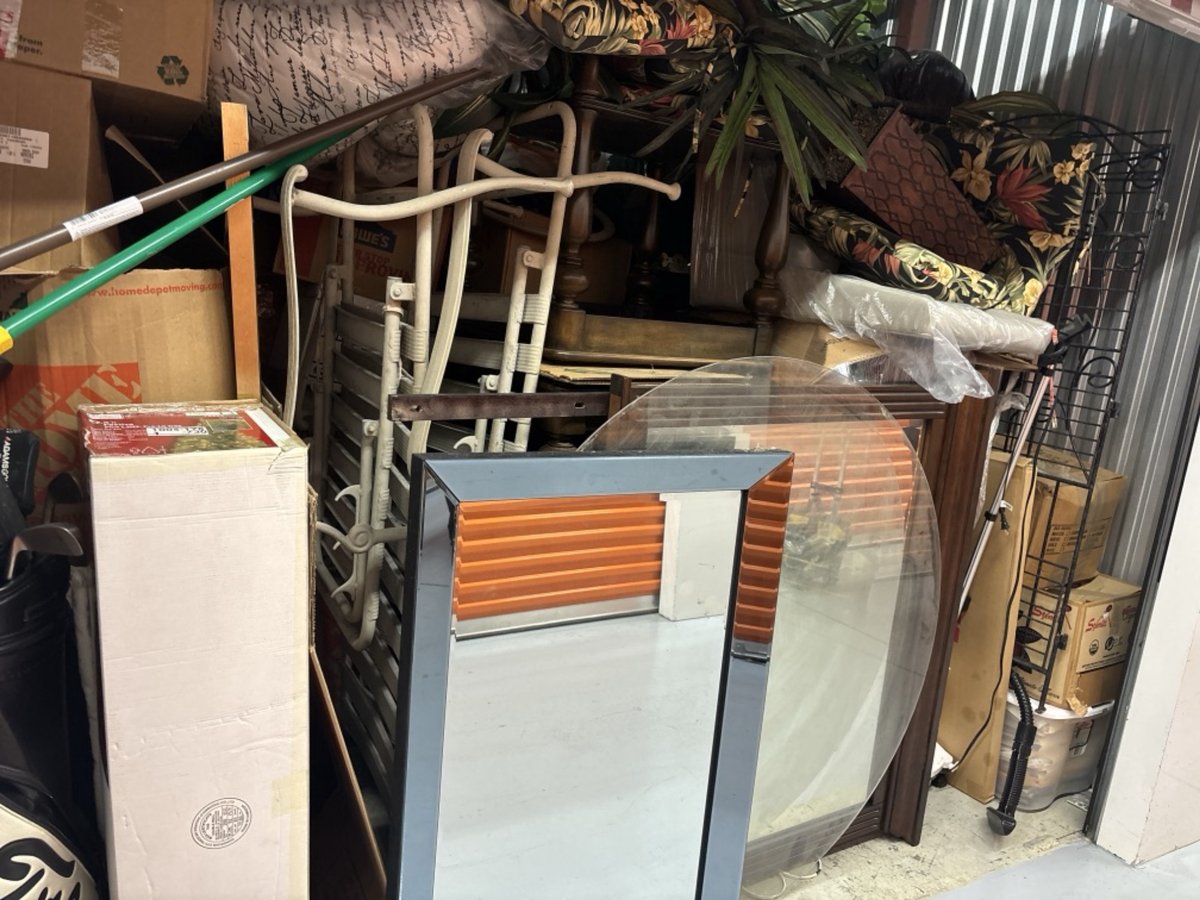 10 x 30 storage unit in Longwood, FL