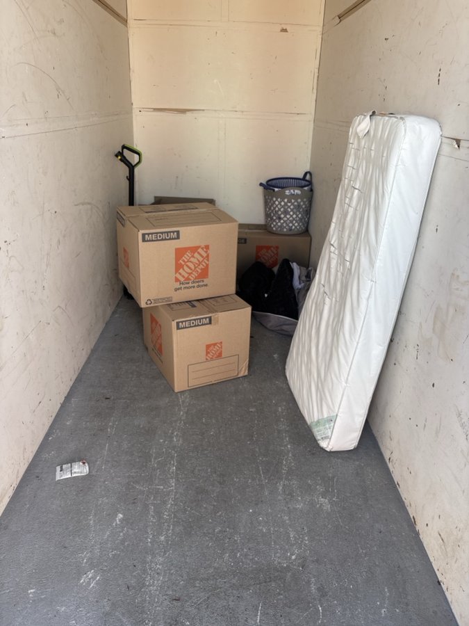 5 x 12 storage unit in Sanford, FL