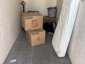 5 x 12 storage unit in Sanford, FL
