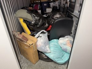 5 x 10 storage unit in La Habra, CA