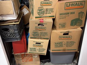 5 x 5 storage unit in Brea, CA