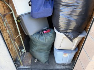 4 x 10 storage unit in Santa Ana, CA