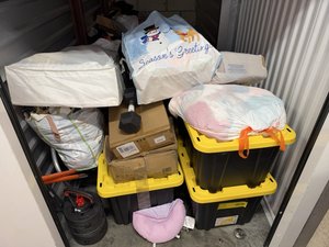 5 x 10 storage unit in La Mirada, CA