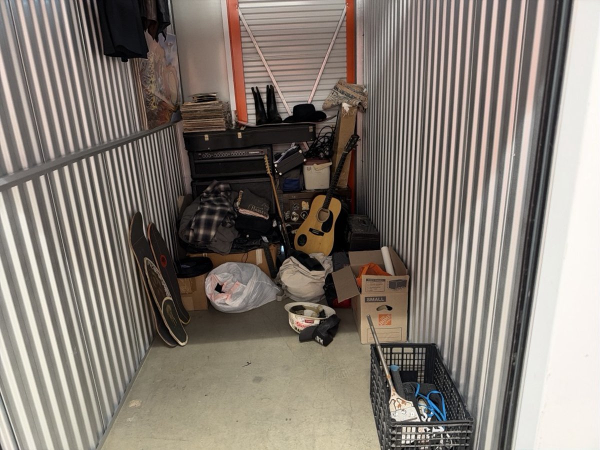 5 x 10 storage unit in La Habra, CA
