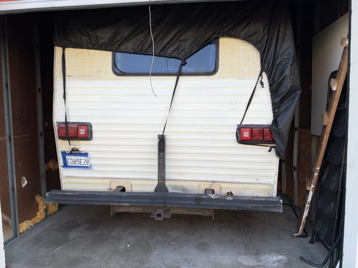 12 x 30 storage unit in La Habra, CA