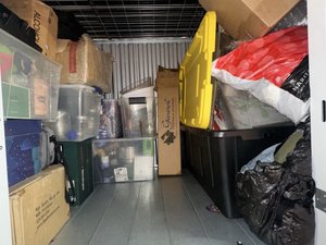 5 x 4 storage unit in Van Nuys, CA