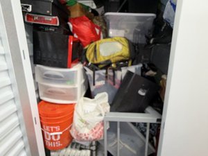 5 x 5 storage unit in Van Nuys, CA
