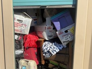 8 x 10 storage unit in Riverside, CA