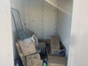 5 x 8 storage unit in Riverside, CA