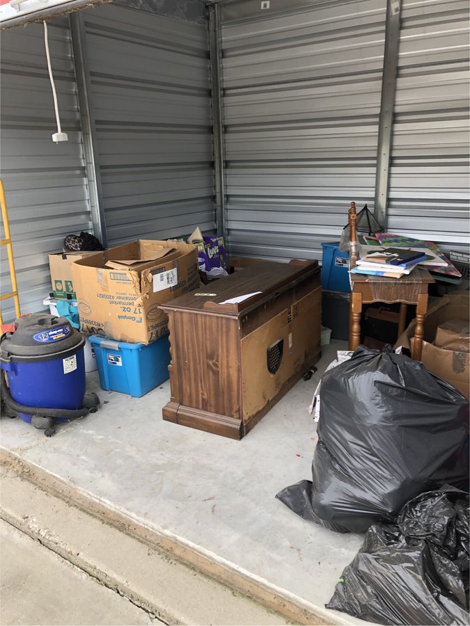 10 x 10 storage unit in Fruitport, MI