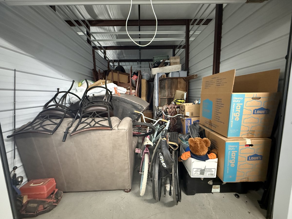 10 x 20 storage unit in Conway, SC