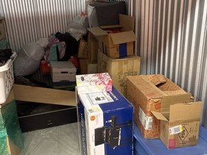 10 x 10 storage unit in Alsip, IL