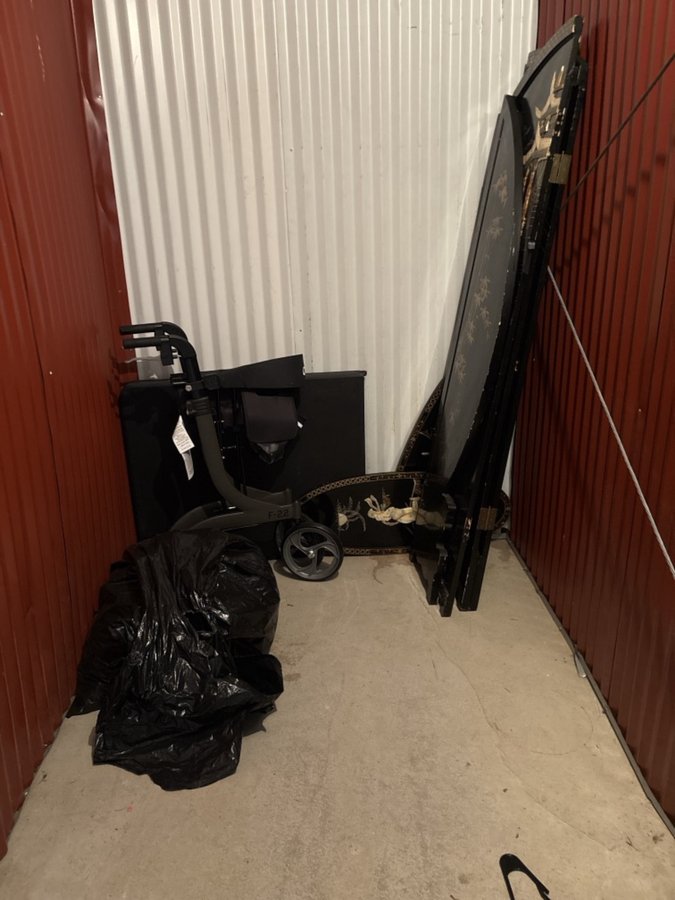 5 x 7 storage unit in Alsip, IL