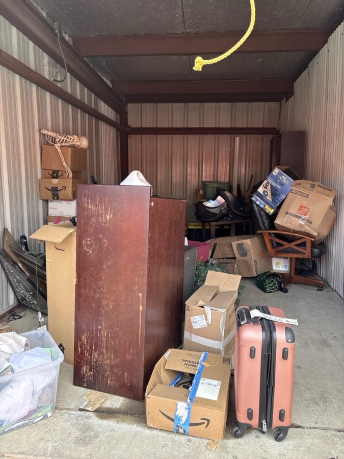 10 x 20 storage unit in Alsip, IL