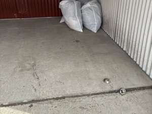 10 x 10 storage unit in Alsip, IL