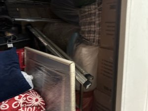 7 x 10 storage unit in Justice, IL