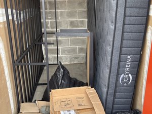 5 x 8 storage unit in Bridgeview, IL