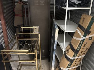 5 x 10 storage unit in Justice, IL
