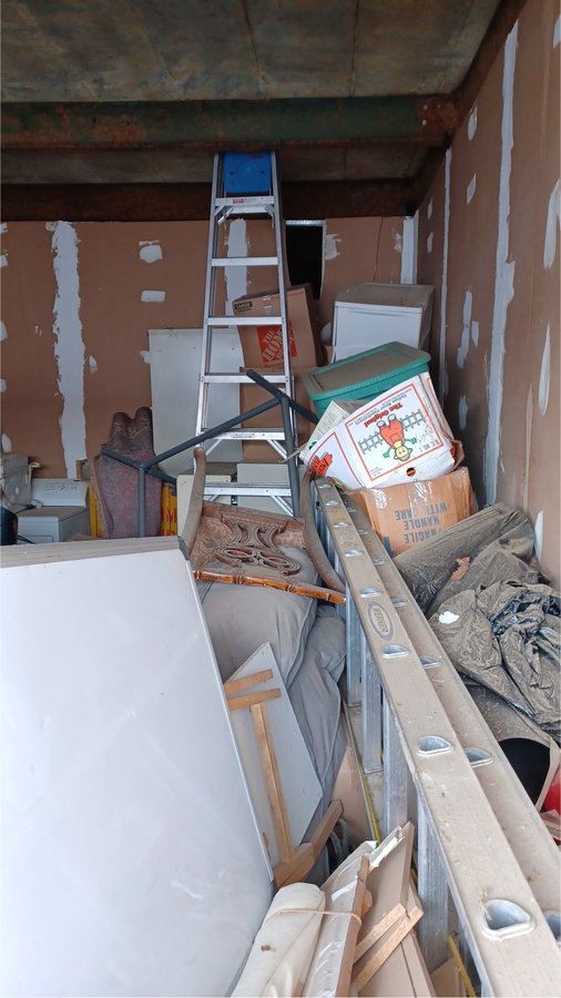 10 x 20 storage unit in Conyers, GA