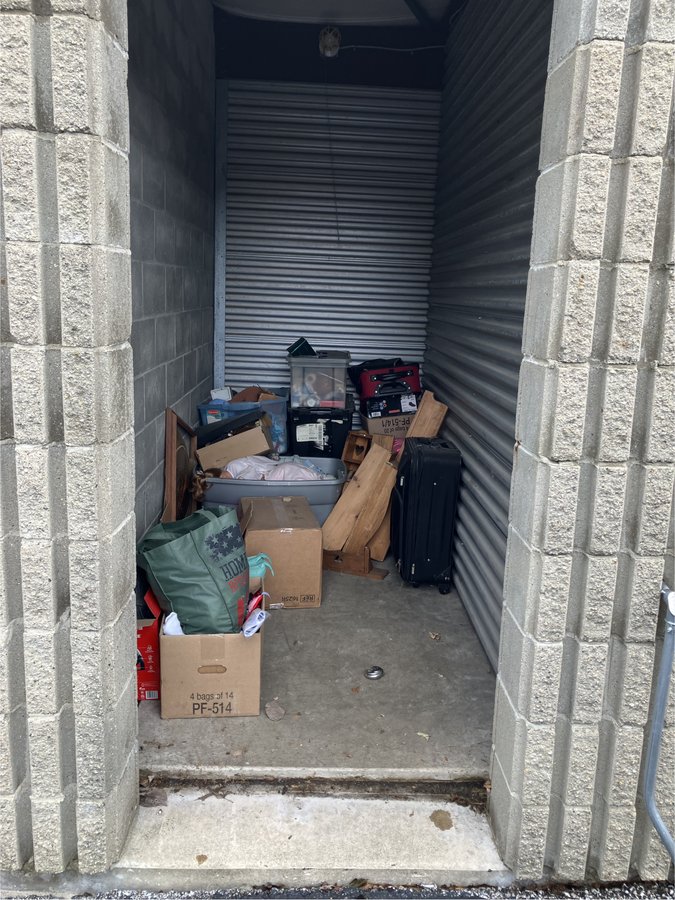 5 x 10 storage unit in Lafayette, IN