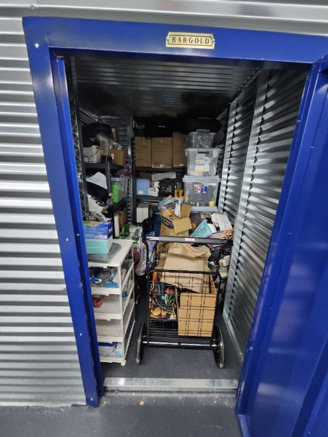 6 x 8 storage unit in New York, NY