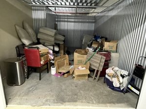 10 x 20 storage unit in Jacksonville, FL