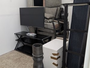 8 x 16 unit in Naples