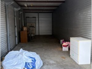 10 x 30 storage unit in North Charleston, SC