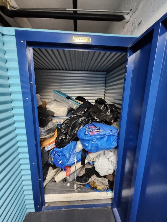10 x 4 storage unit in Hollis, NY