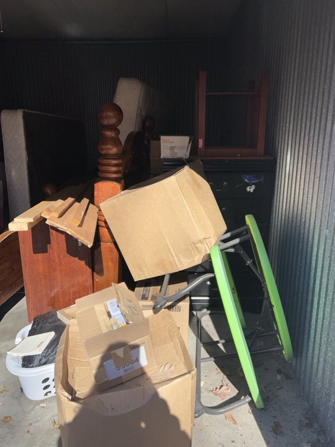 10 x 15 storage unit in Newport News, VA