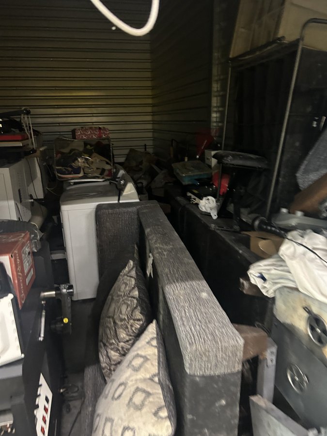 10 x 20 storage unit in Columbia, SC