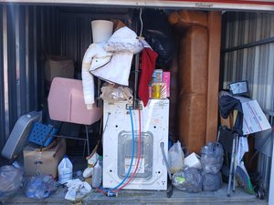 10 x 10 storage unit in Rockford, IL