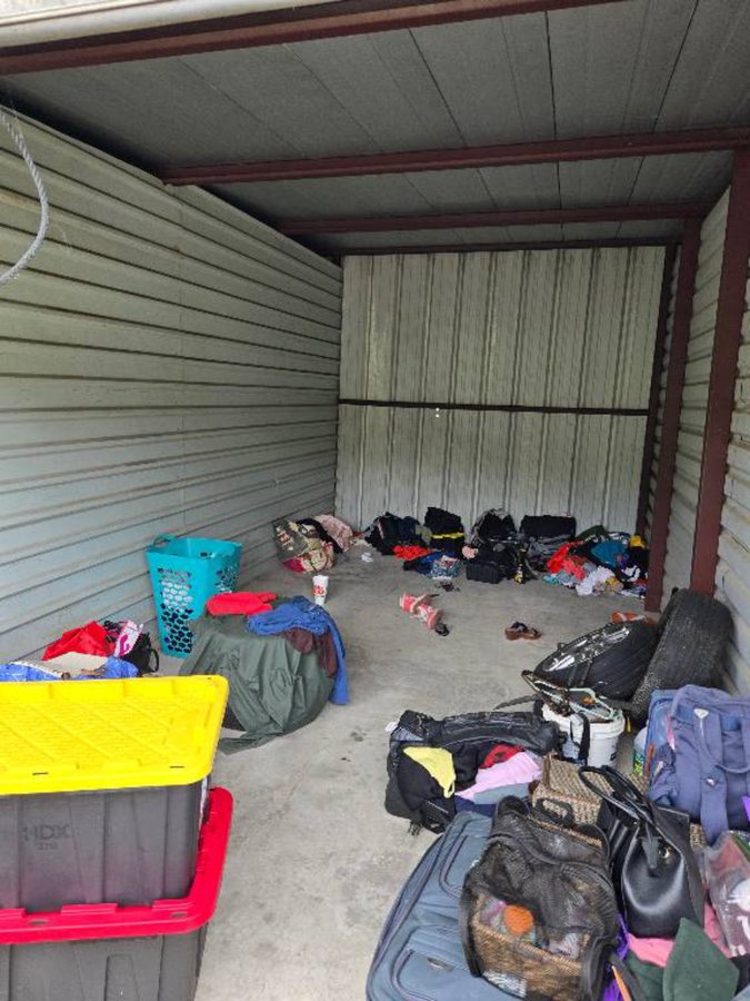10 x 20 storage unit in Austin, TX