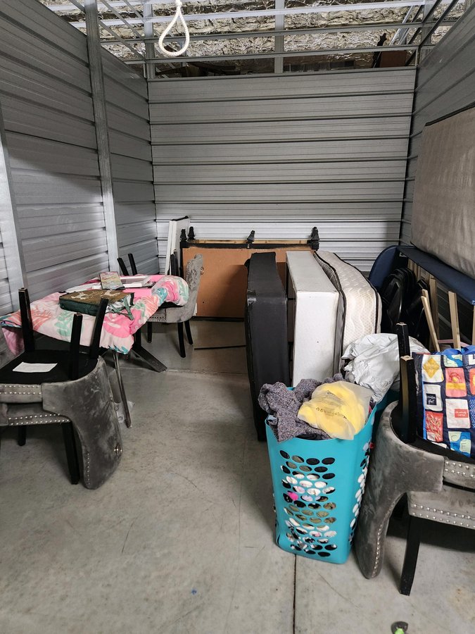 10 x 15 storage unit in Brunswick, GA