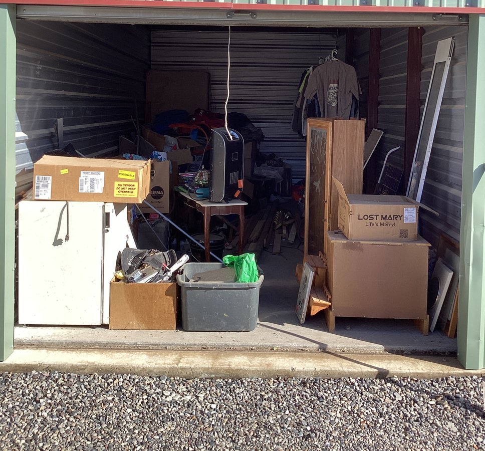 10 x 20 storage unit in Delta, CO
