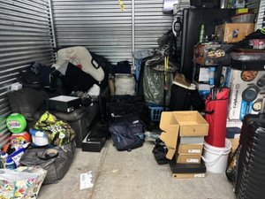 10 x 10 storage unit in Charlotte, NC