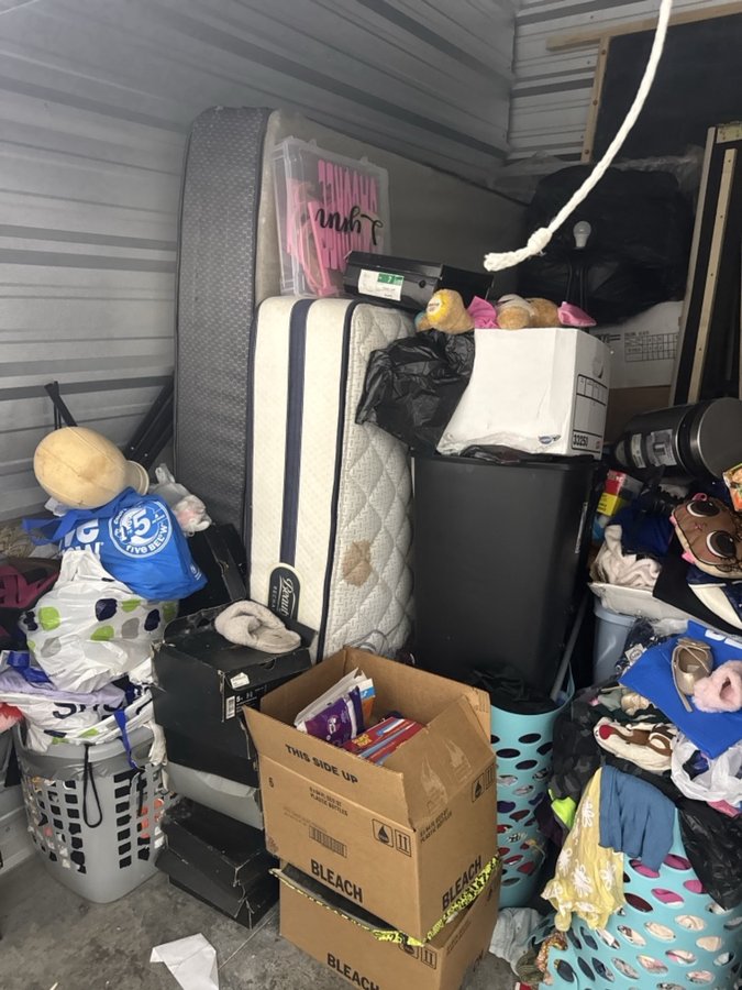 10 x 10 storage unit in Newport News, VA